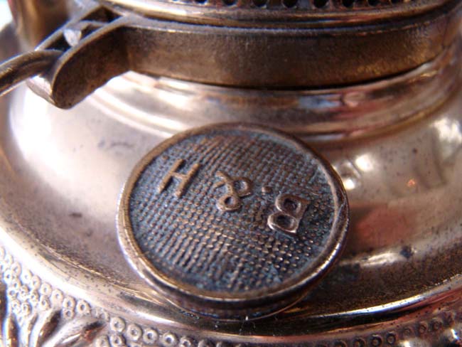 A lovely 19th century Bradley & Hubbard oil lamp, now converted to electricity — image 3